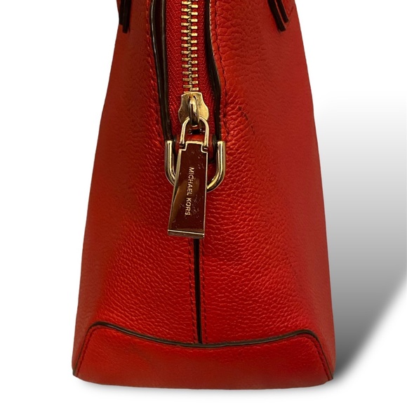 RED LEATHER MICHAEL KORS PURSE - Picture 4 of 7